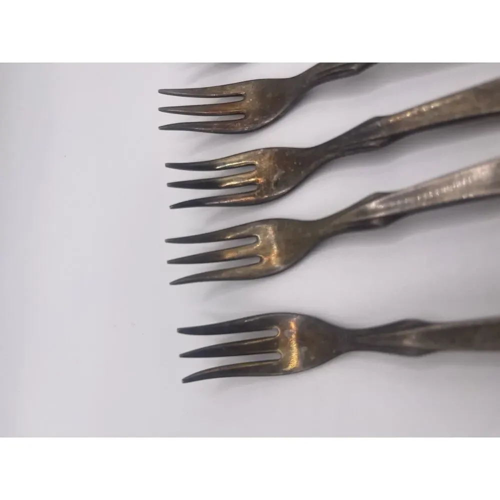 Antique International Silver Co Hotel silver trident Oyster Pickle seafood Fork